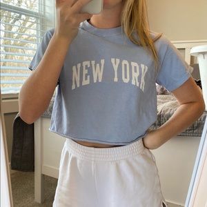 Light blue new york crop top